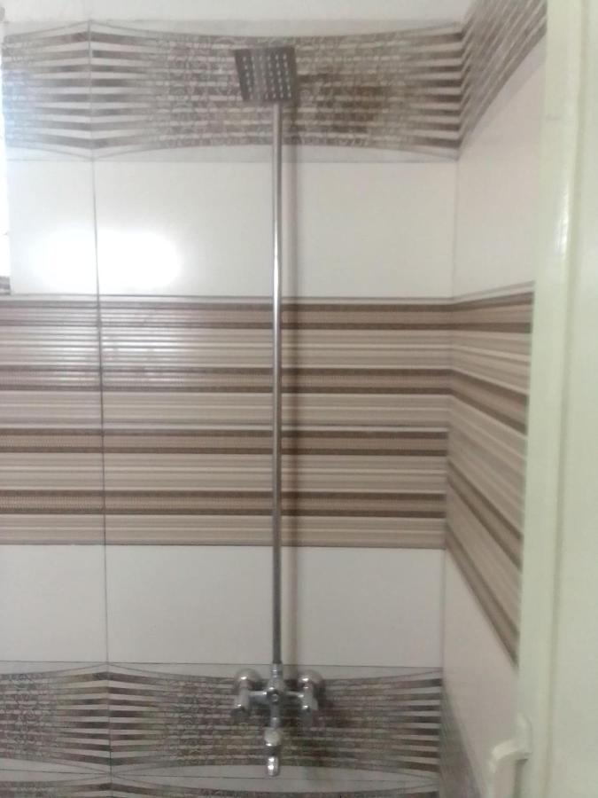 Newly Renovated Guesthouse อิสลามาบัด ภายนอก รูปภาพ